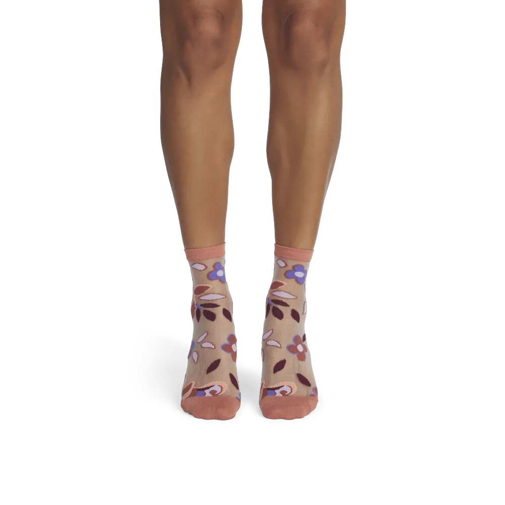 Women’s Sheer Garden Party Quarter Socks